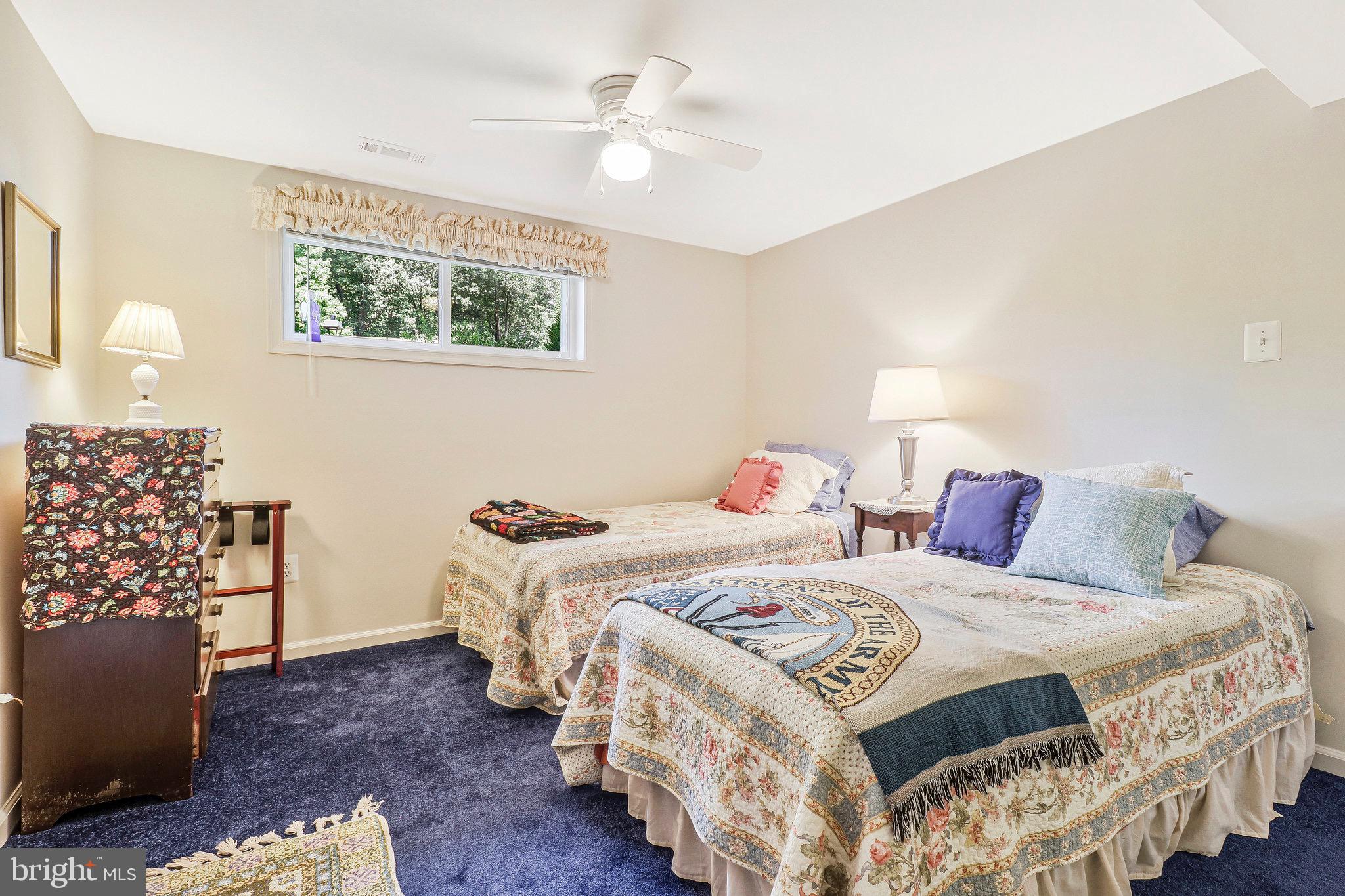 KINGS PARK WEST - Residential