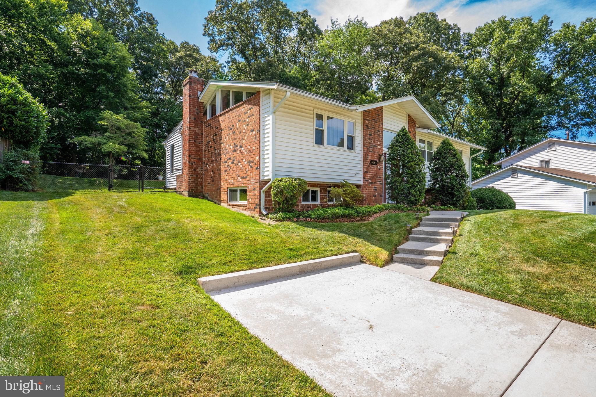 KINGS PARK WEST - Residential