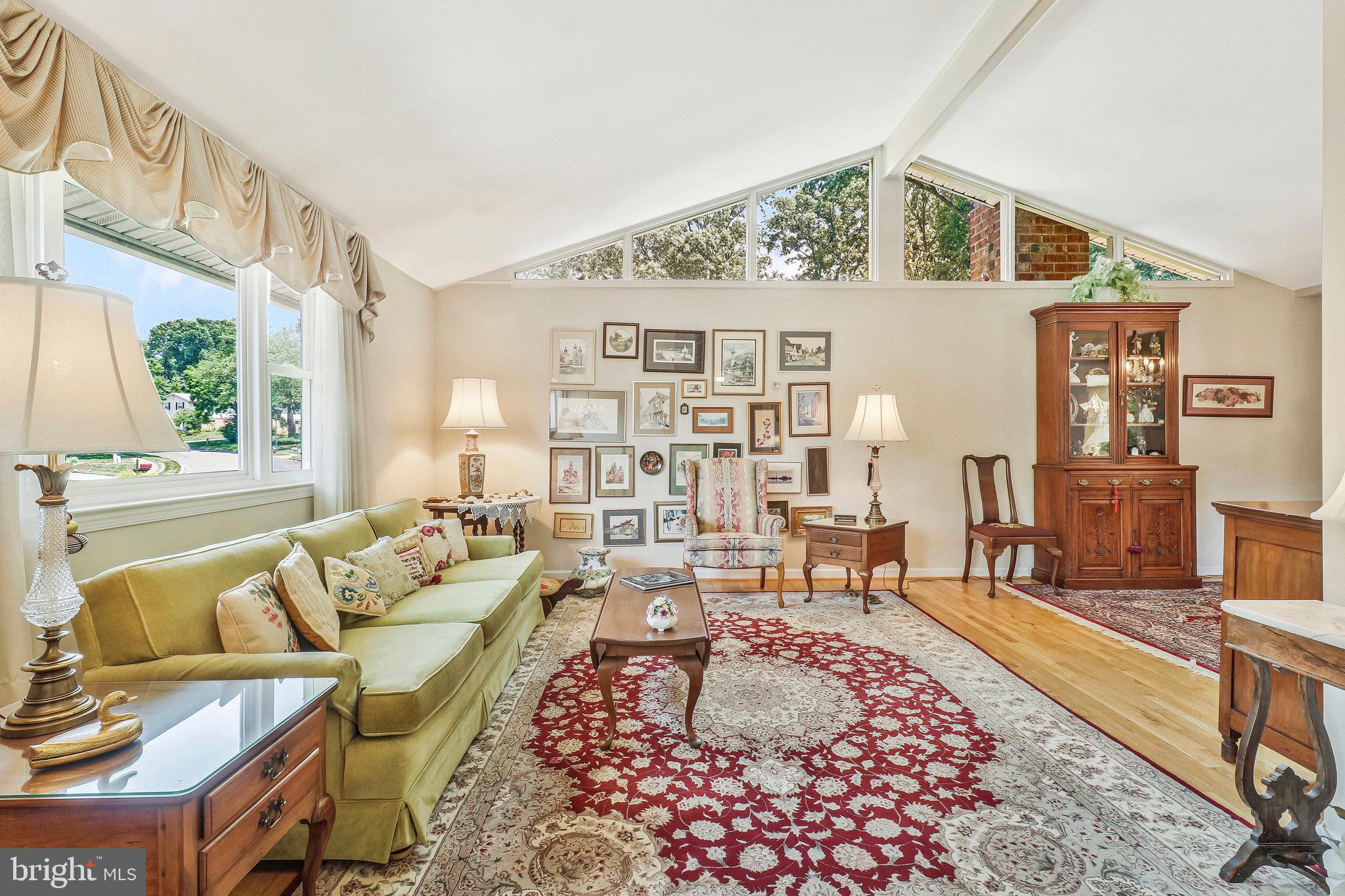 KINGS PARK WEST - Residential