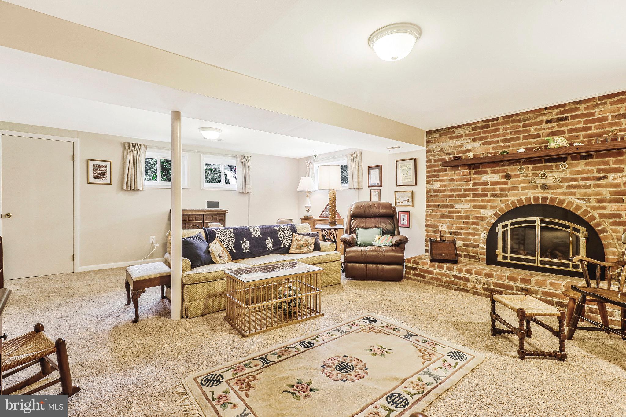 KINGS PARK WEST - Residential