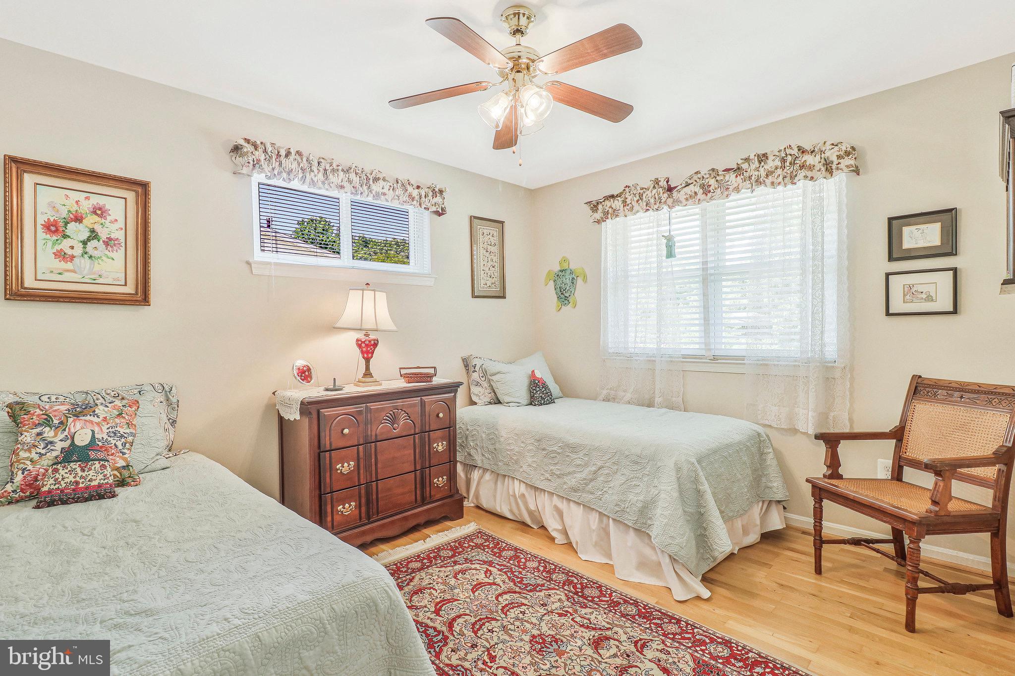 KINGS PARK WEST - Residential