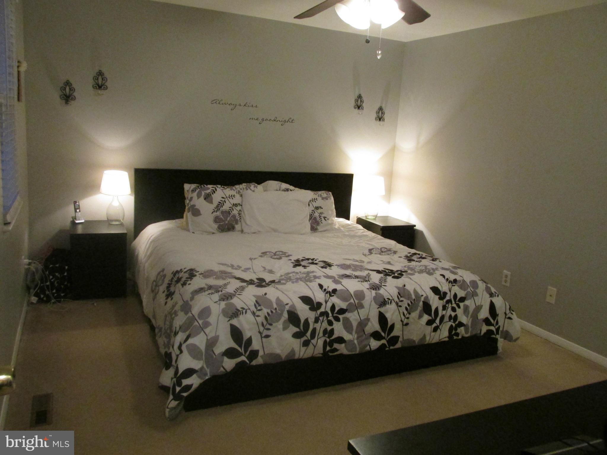 ELIZABETHS LANDING - Residential