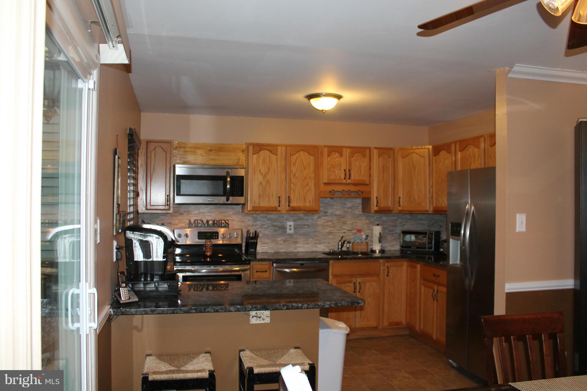 ELIZABETHS LANDING - Residential