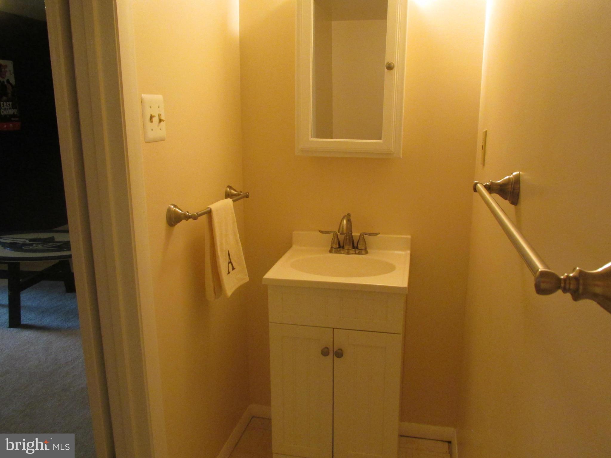 ELIZABETHS LANDING - Residential