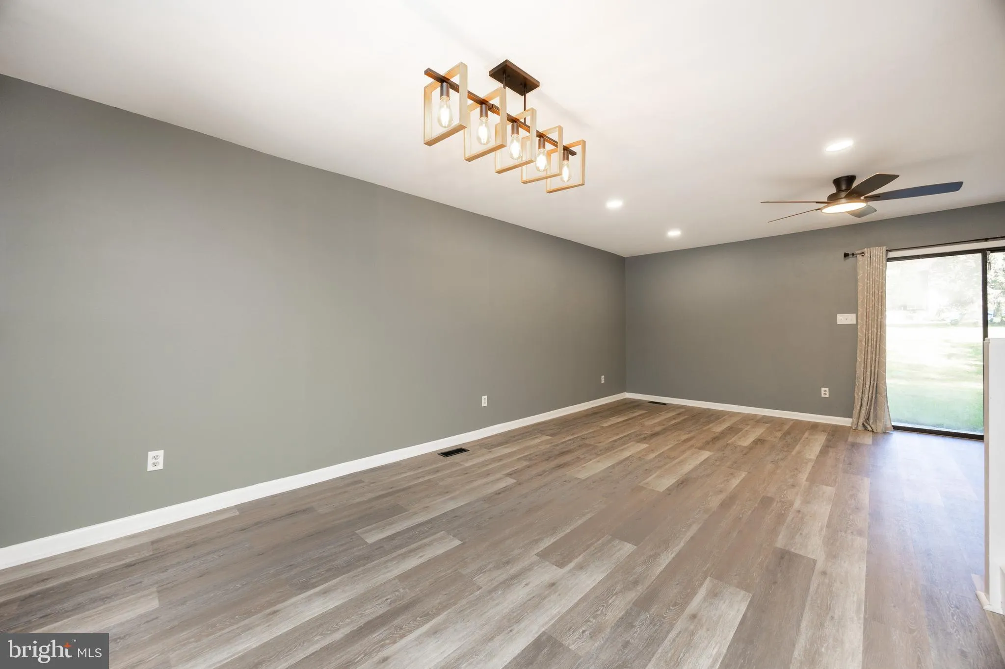 Collegeville, Pennsylvania 19426, United States, 3 Bedrooms Bedrooms, ,2 BathroomsBathrooms,Residential,Active,223590