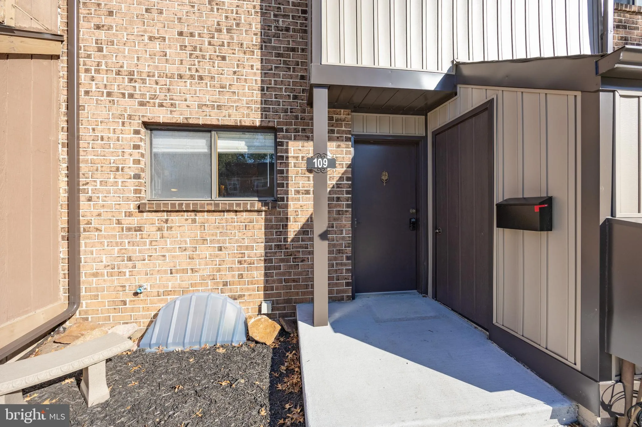 Collegeville, Pennsylvania 19426, United States, 3 Bedrooms Bedrooms, ,2 BathroomsBathrooms,Residential,Active,223590