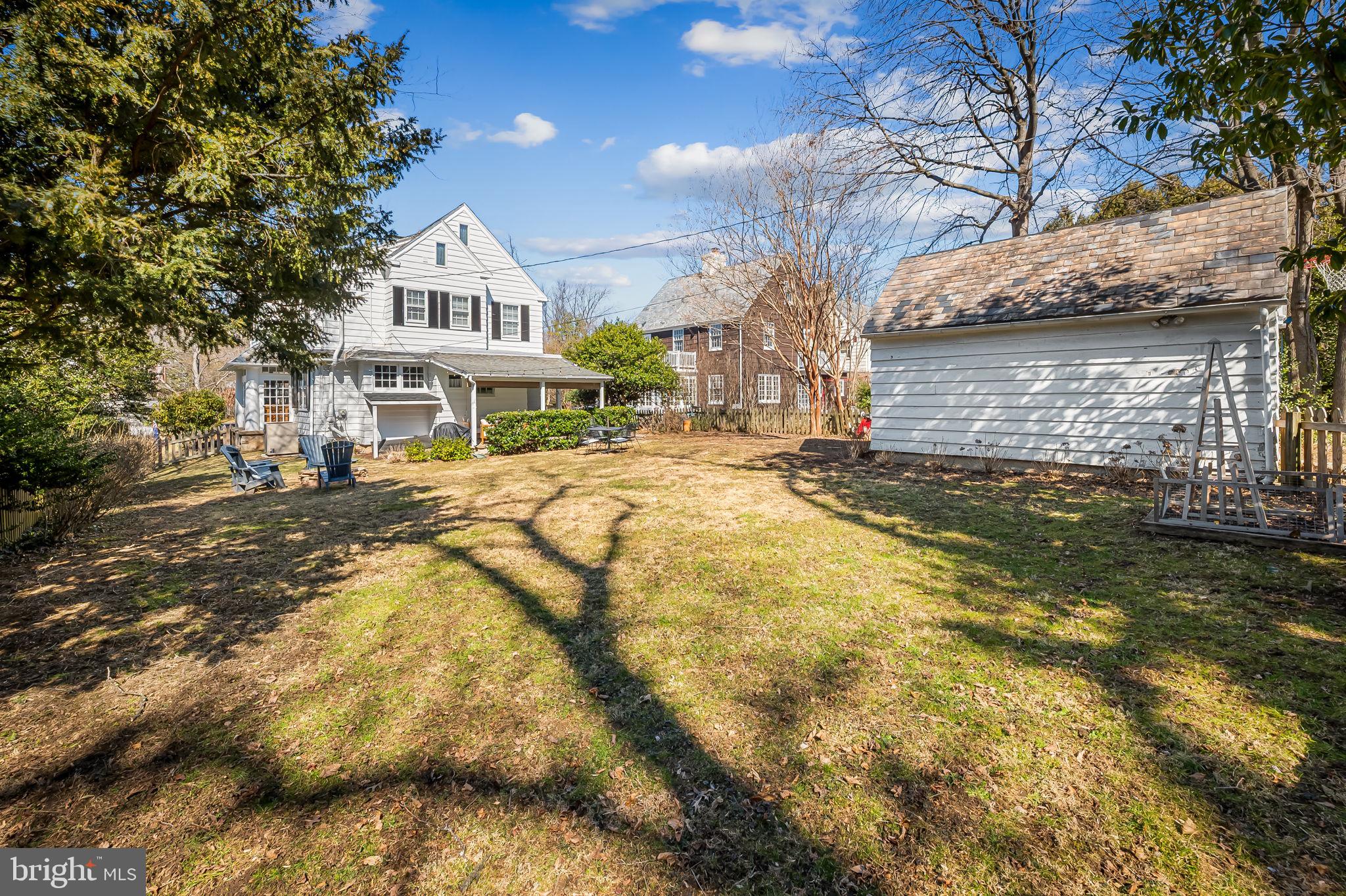 GREATER HOMELAND HISTORIC DISTRICT - Residential