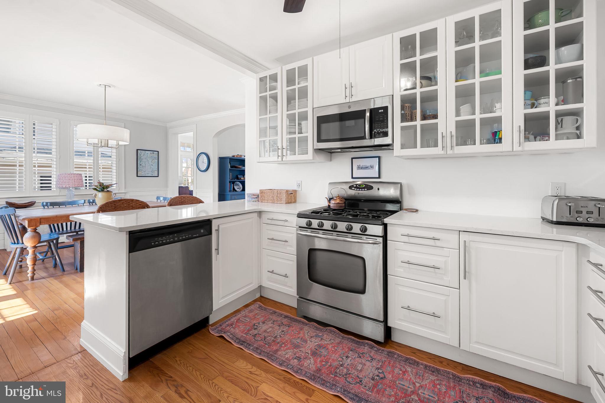 GREATER HOMELAND HISTORIC DISTRICT - Residential