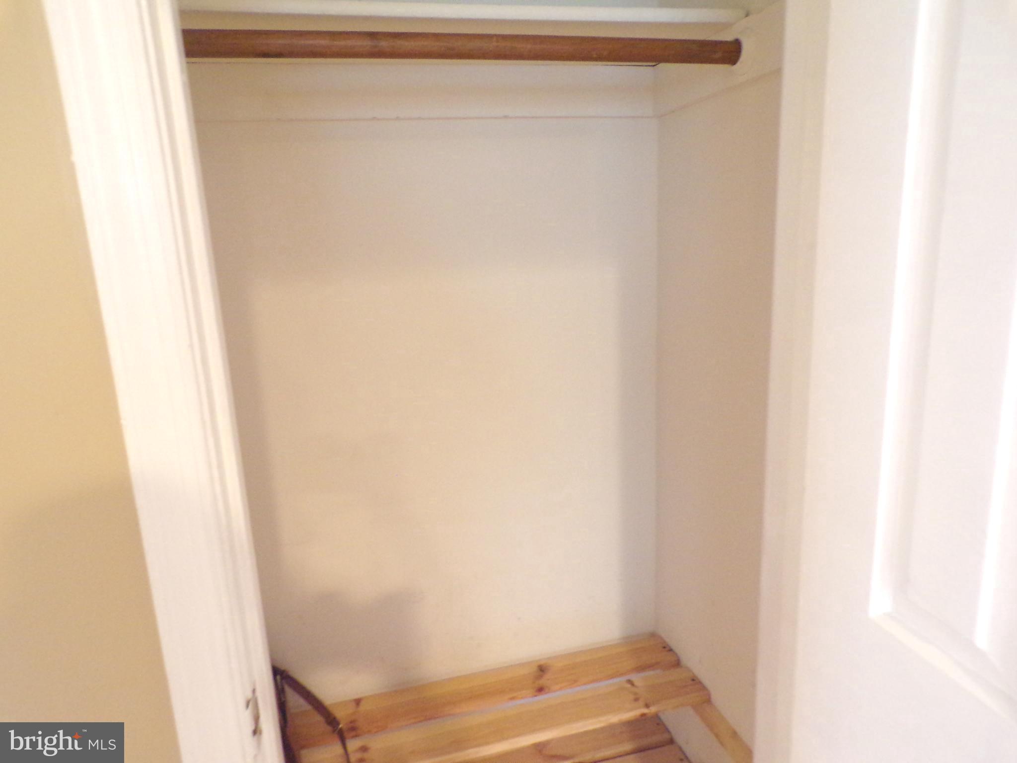 PARKSIDE AT ALEXANDRIA - Residential Lease