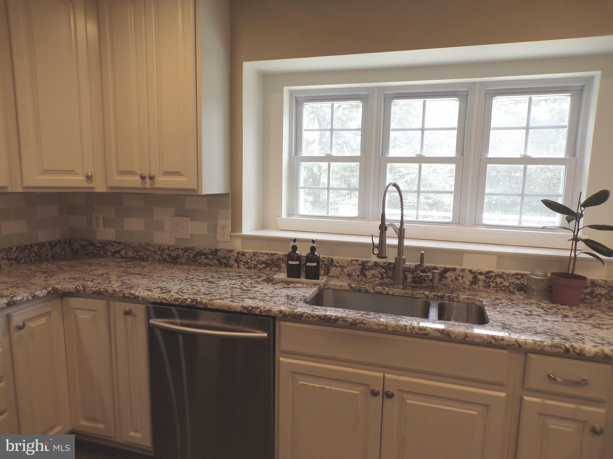 PARKSIDE AT ALEXANDRIA - Residential Lease