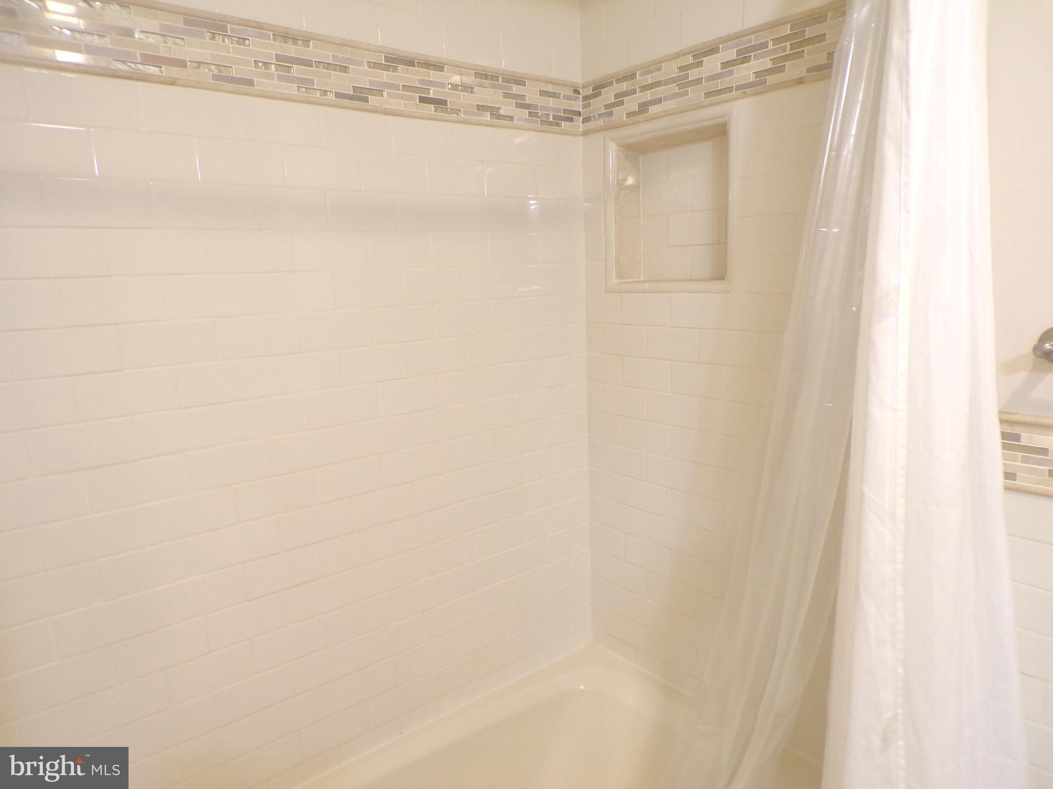 PARKSIDE AT ALEXANDRIA - Residential Lease