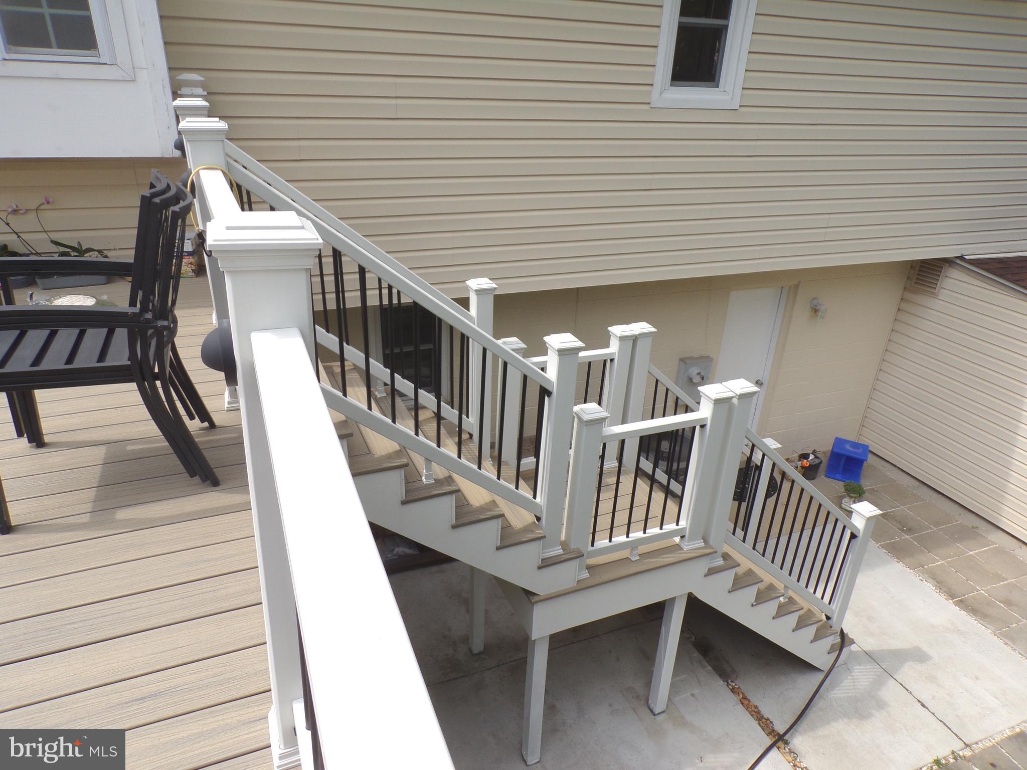 PARKSIDE AT ALEXANDRIA - Residential Lease