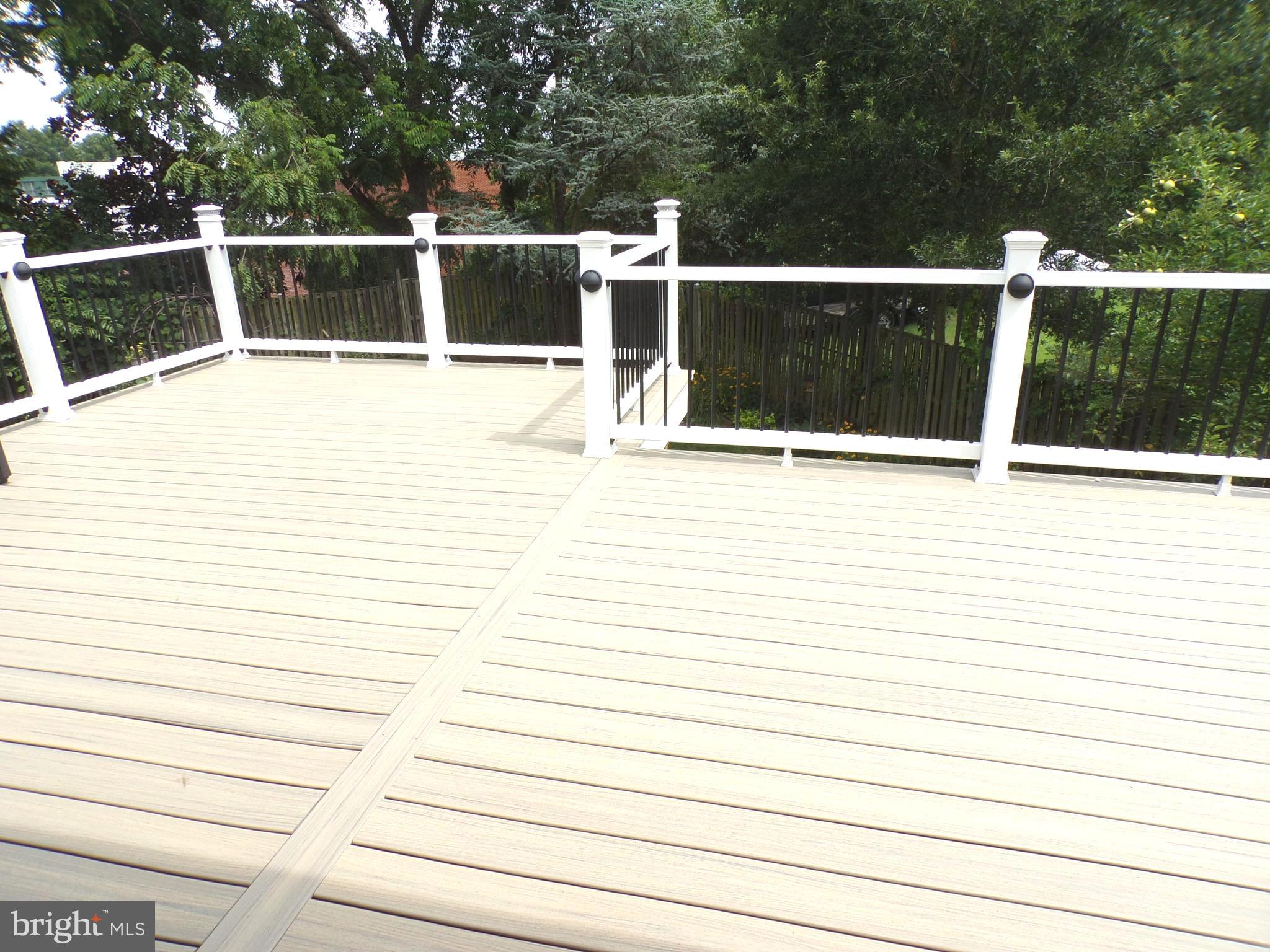 PARKSIDE AT ALEXANDRIA - Residential Lease