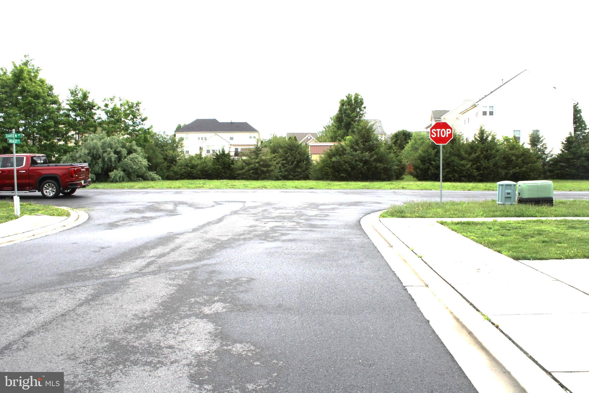 MCCAULEY CROSSING - Residential