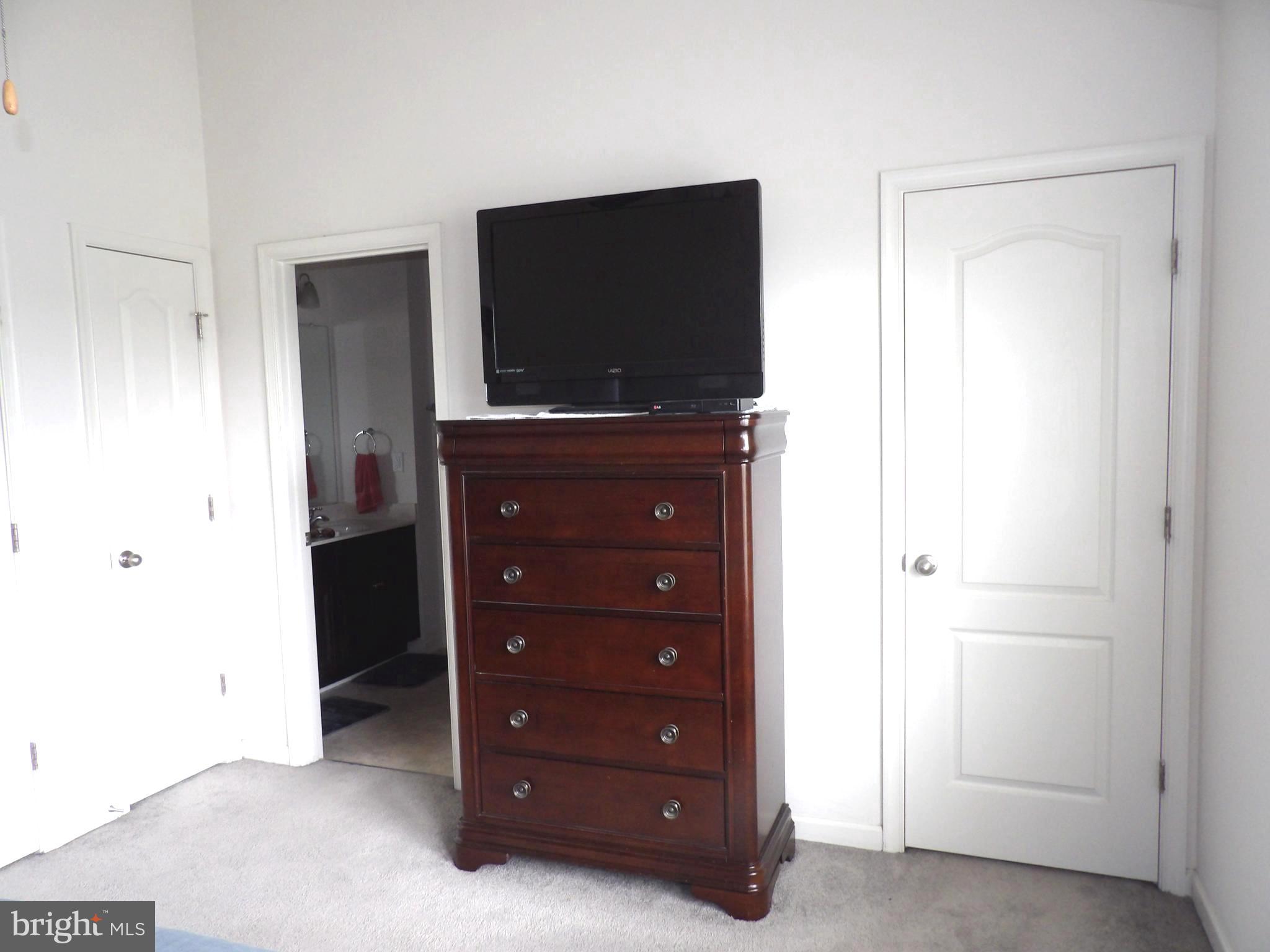 MCCAULEY CROSSING - Residential