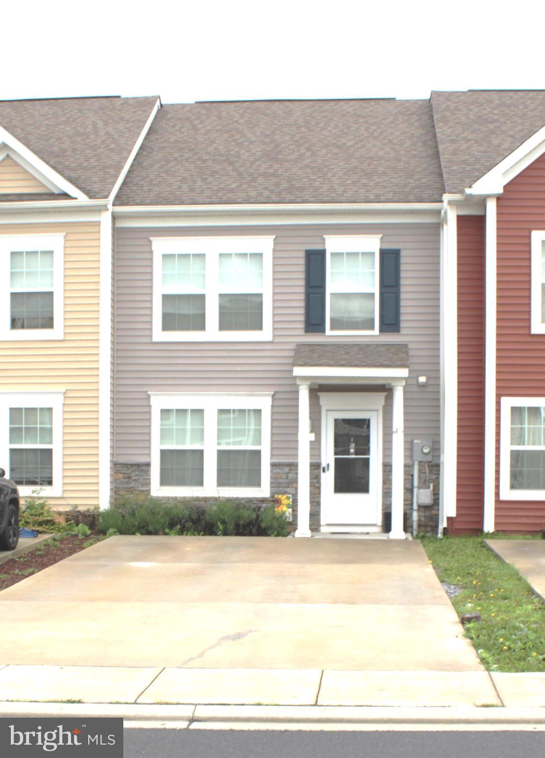 MCCAULEY CROSSING - Residential