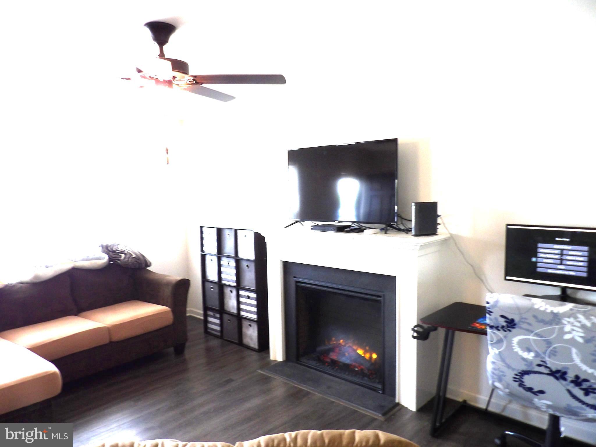 MCCAULEY CROSSING - Residential