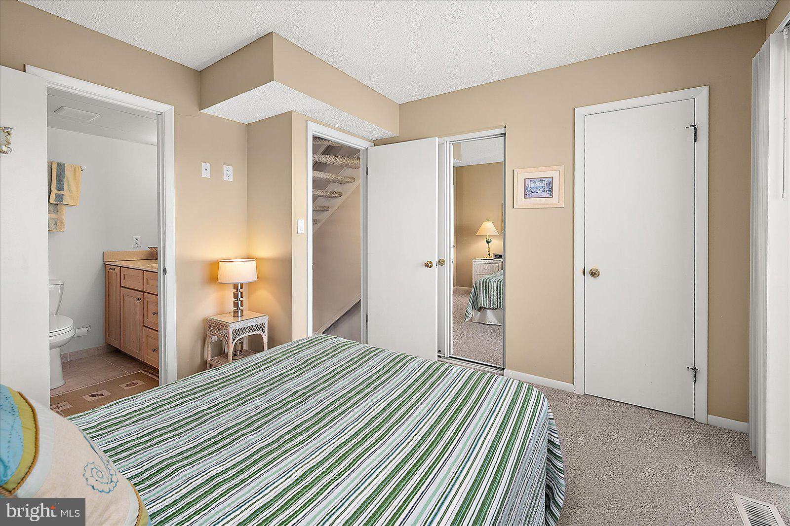 BAYSHORE ESTATES - Residential