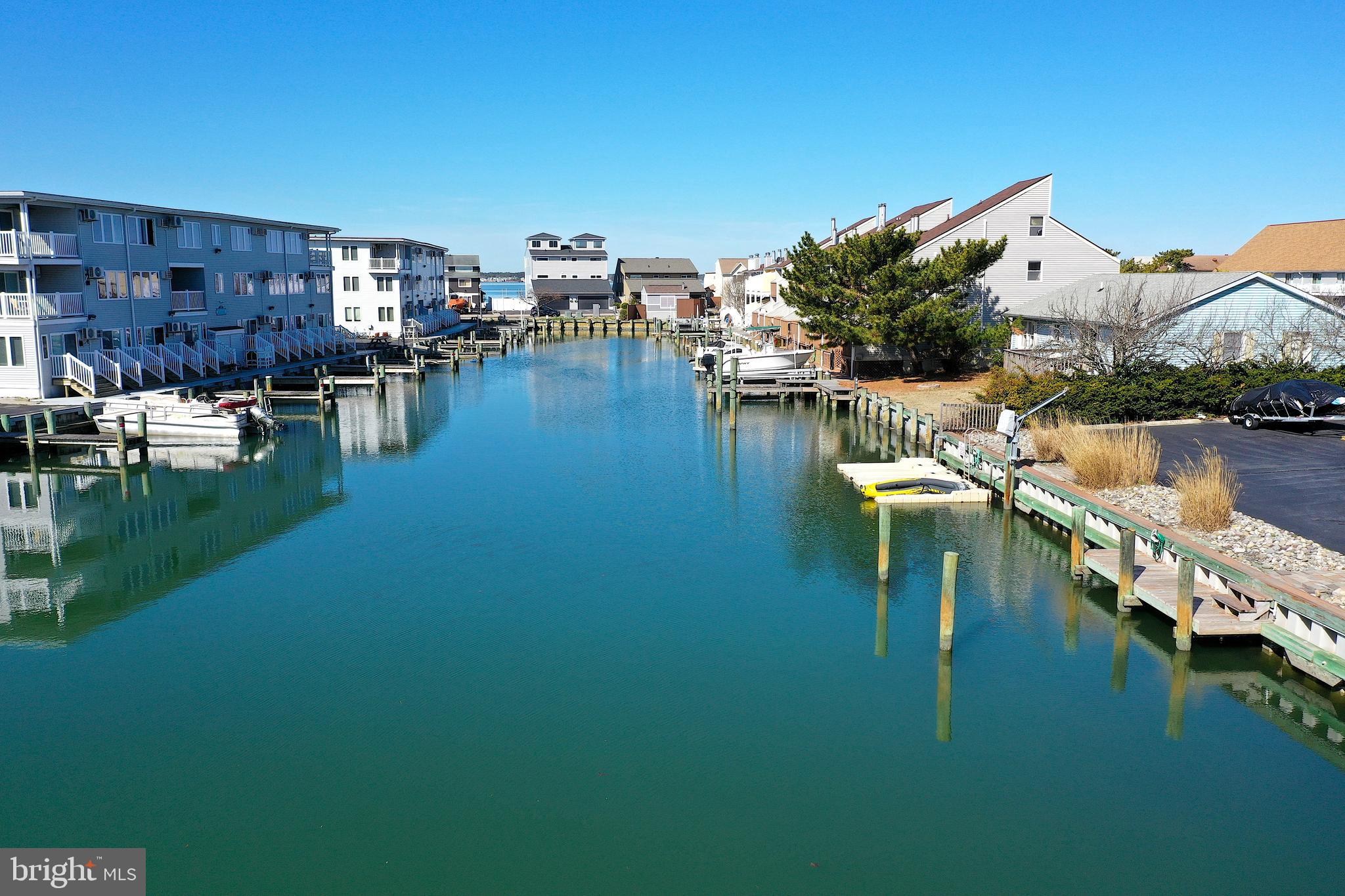 BAYSHORE ESTATES - Residential