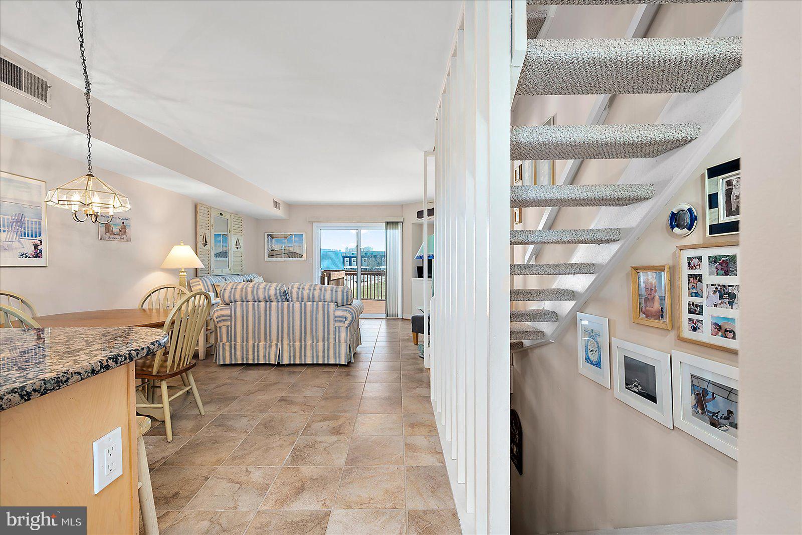 BAYSHORE ESTATES - Residential