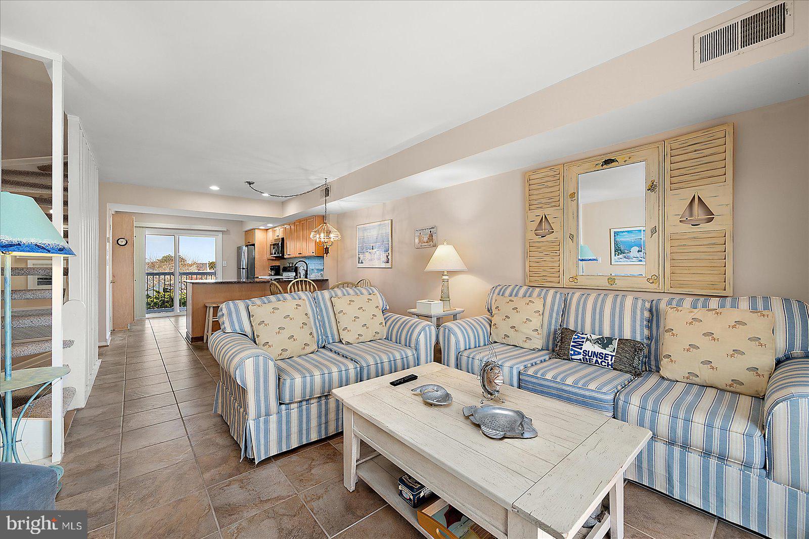 BAYSHORE ESTATES - Residential