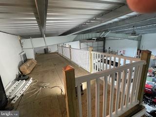 EAST OAK LANE - Residential Income