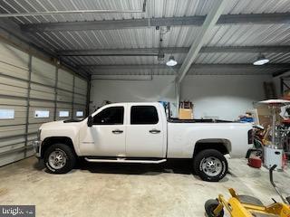 EAST OAK LANE - Residential Income