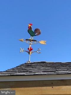 EAST OAK LANE - Residential Income