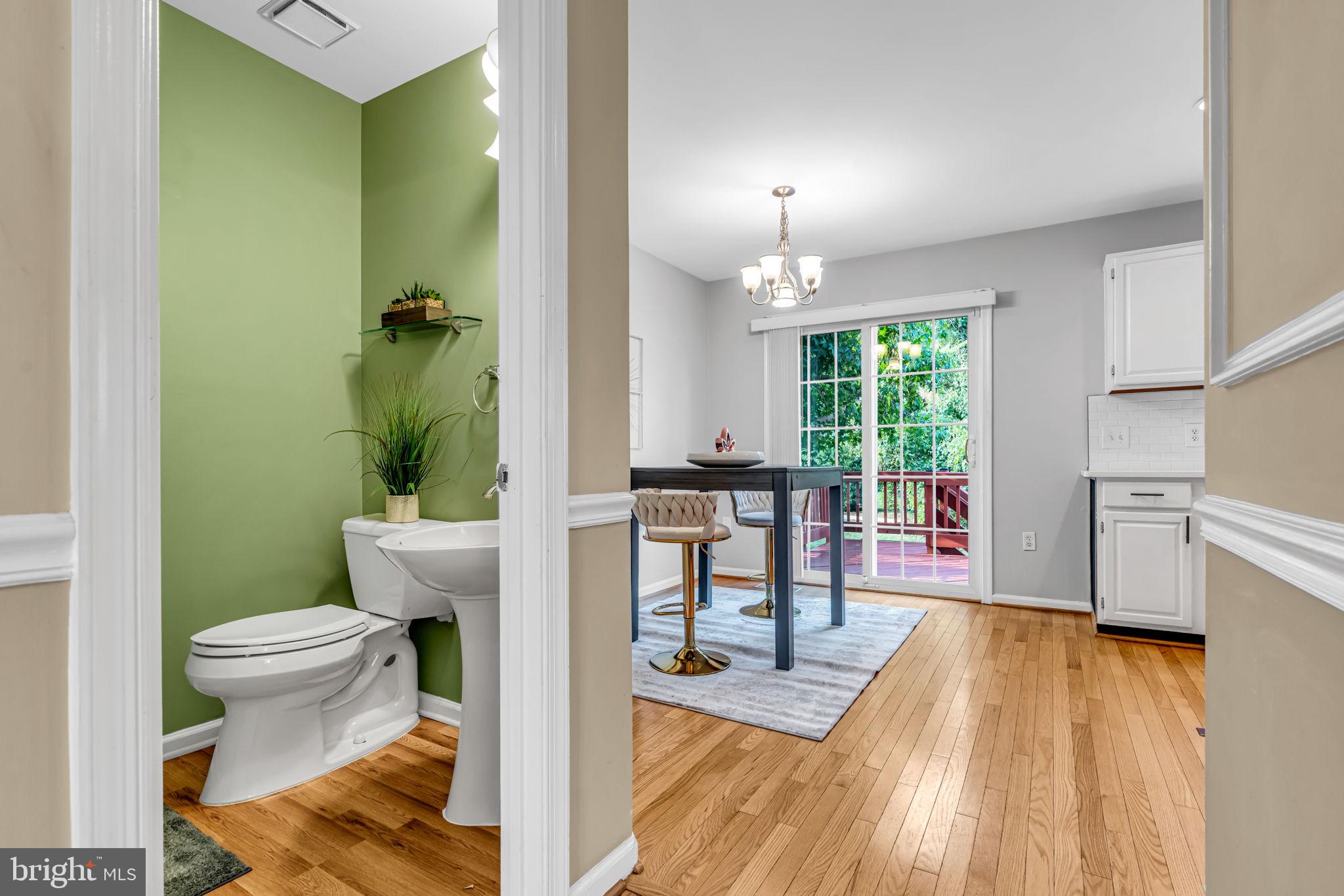 WOODGATE MANOR - Residential