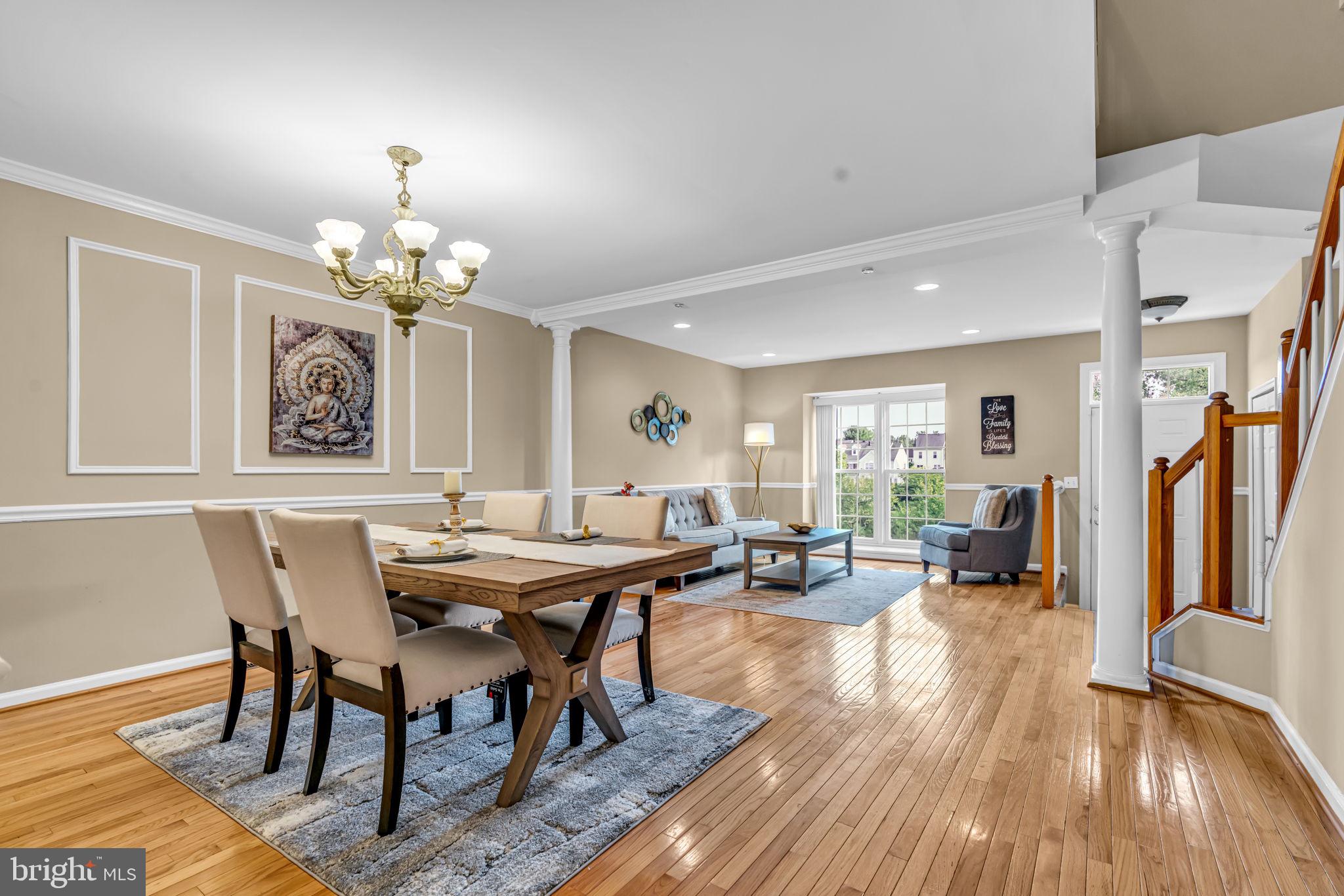 WOODGATE MANOR - Residential