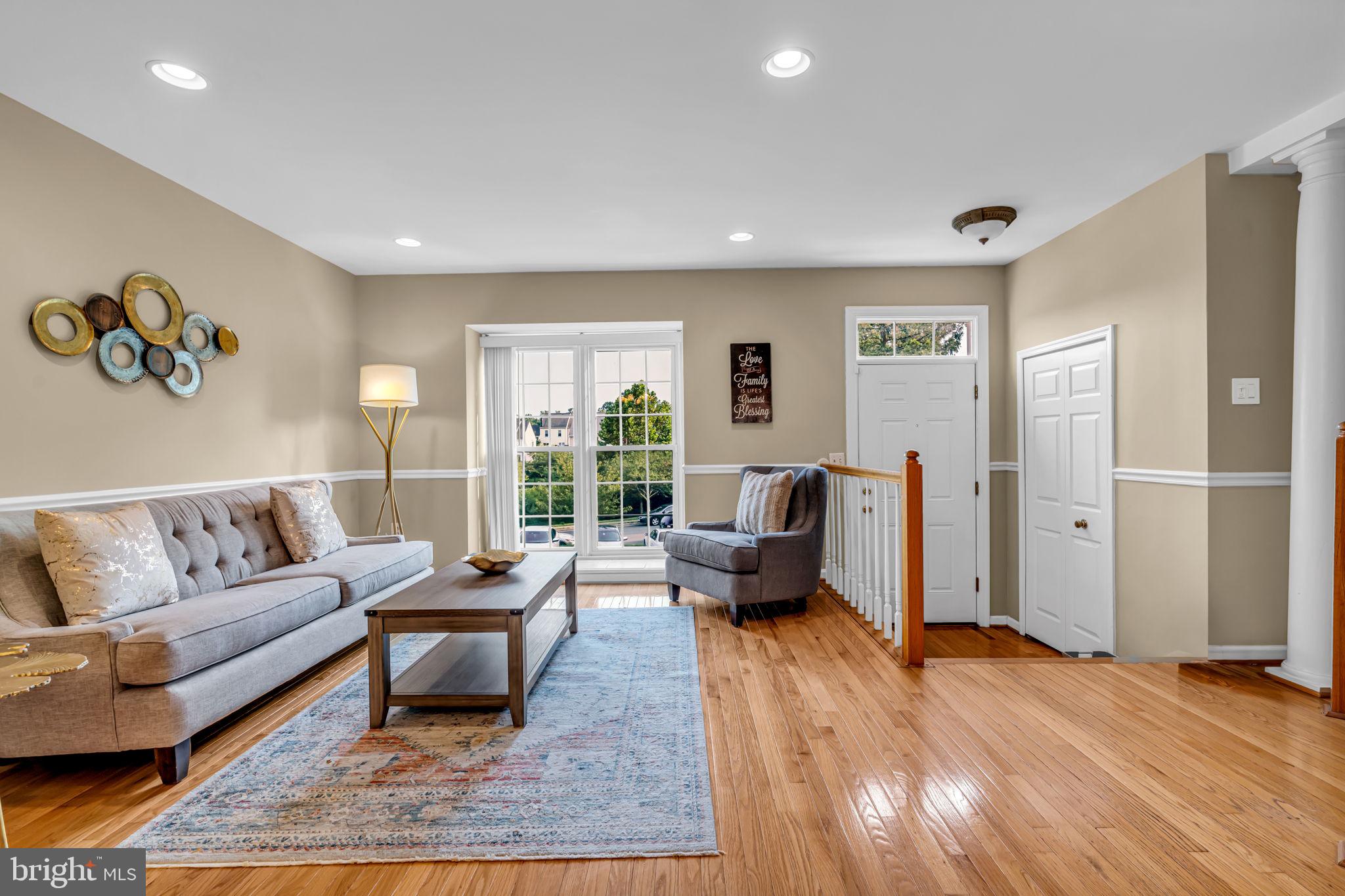 WOODGATE MANOR - Residential