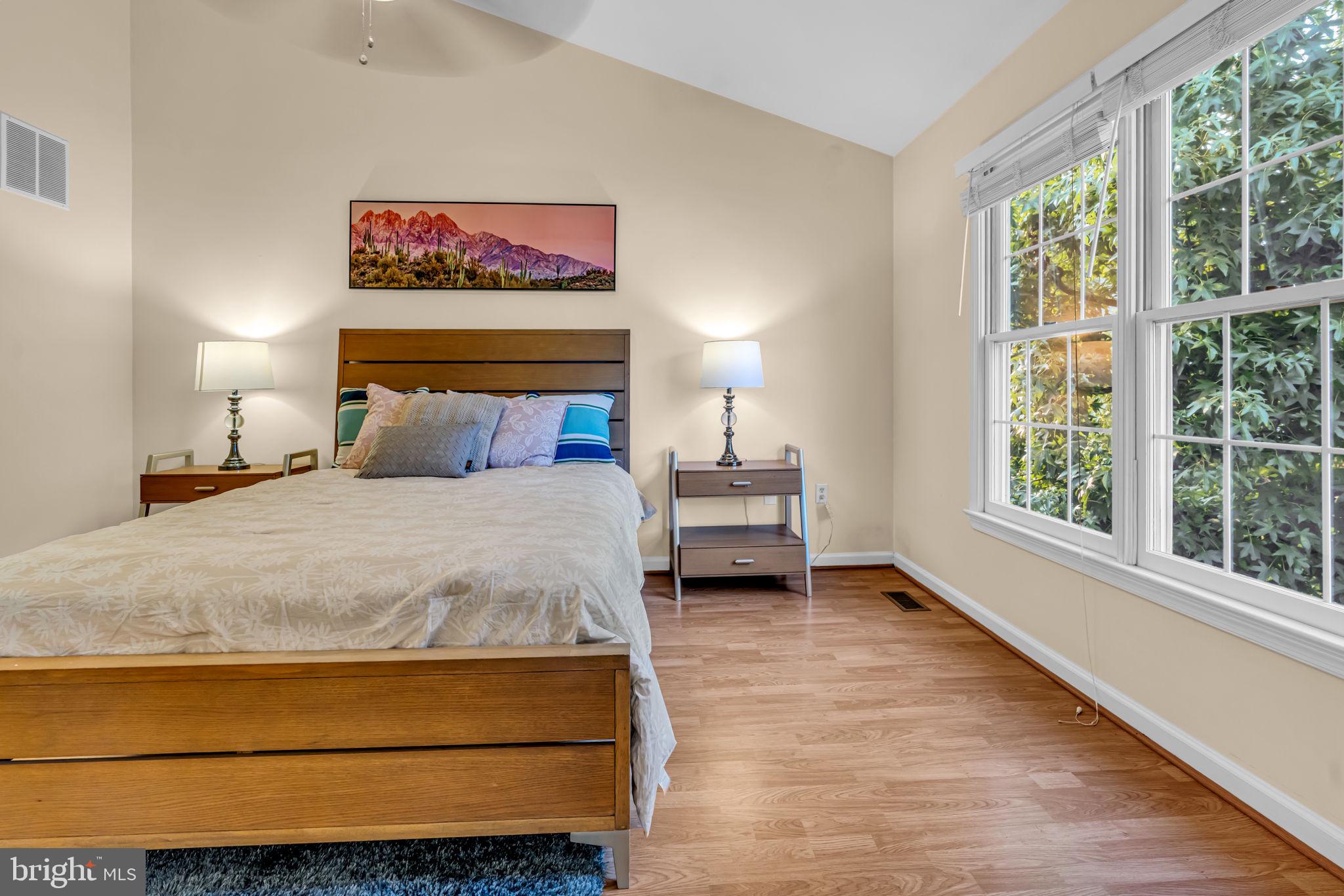 WOODGATE MANOR - Residential