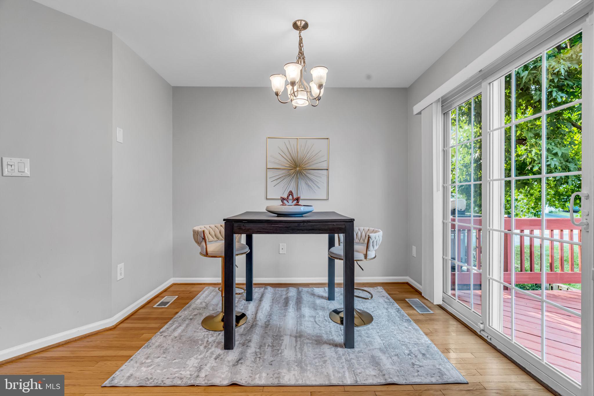 WOODGATE MANOR - Residential