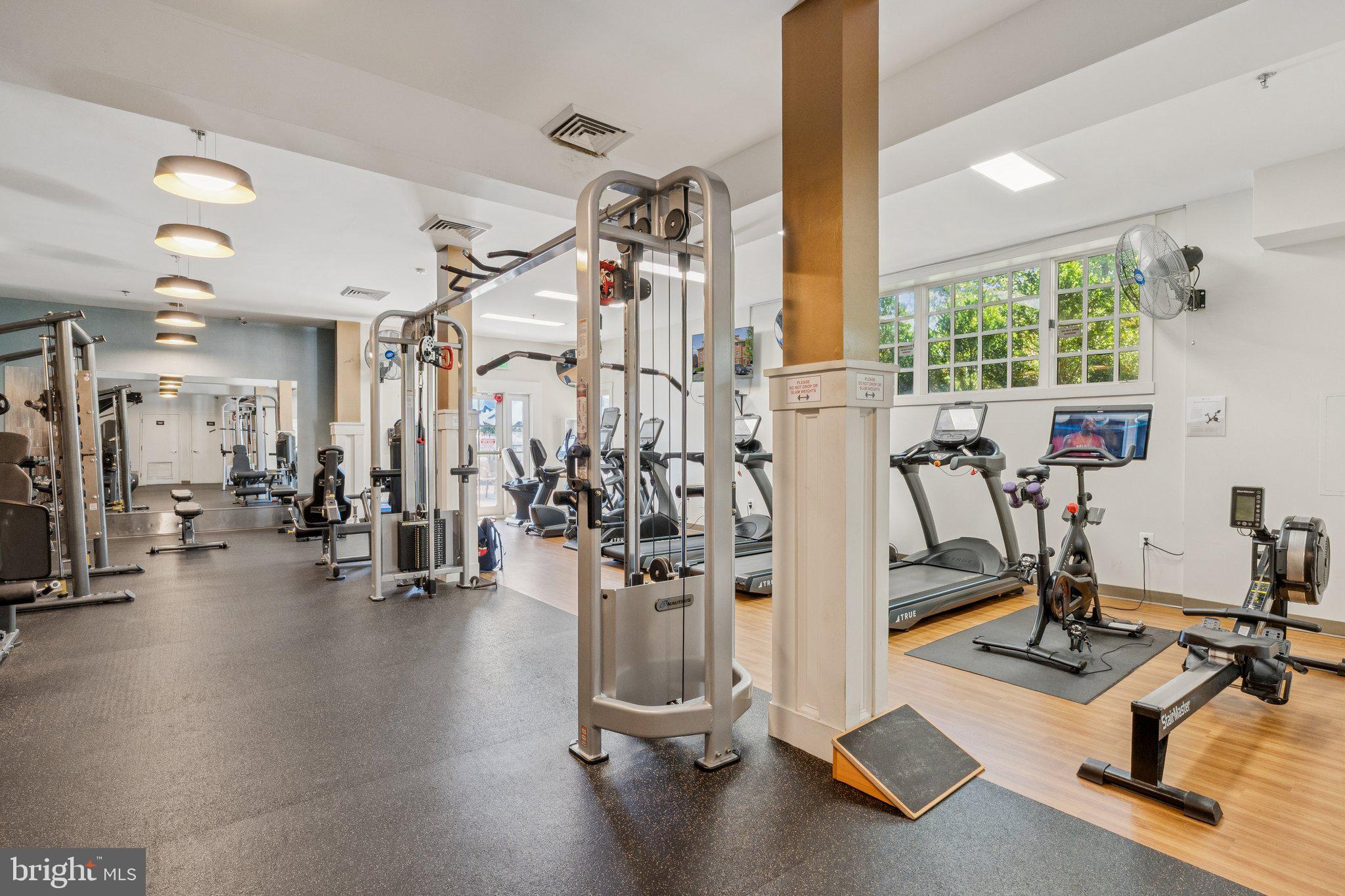 THE KENTLANDS - Residential