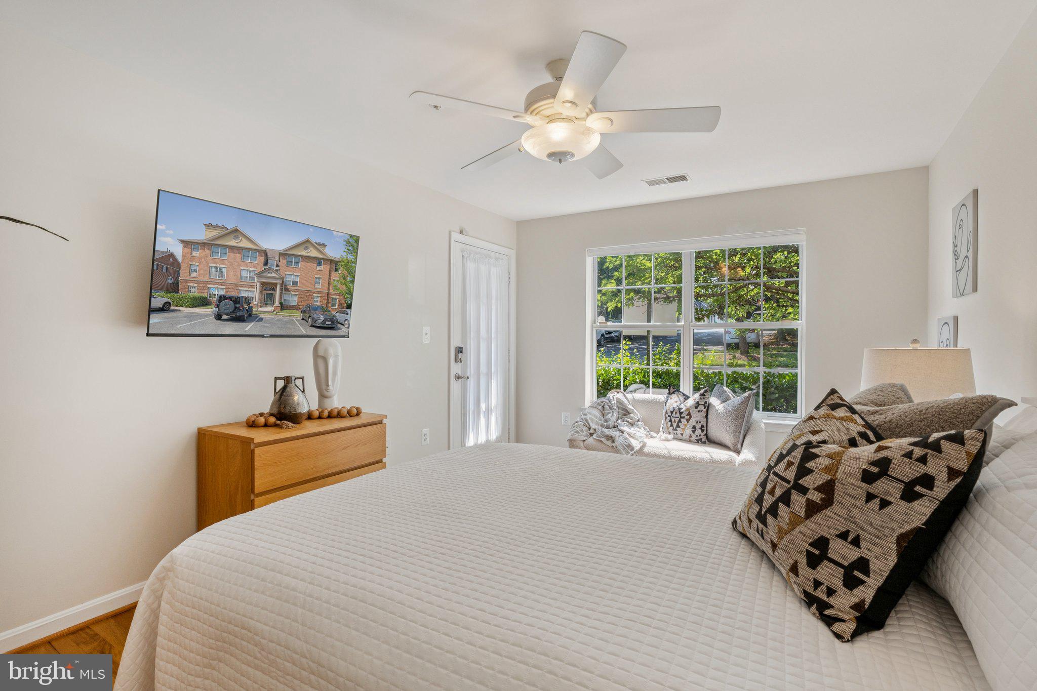 THE KENTLANDS - Residential