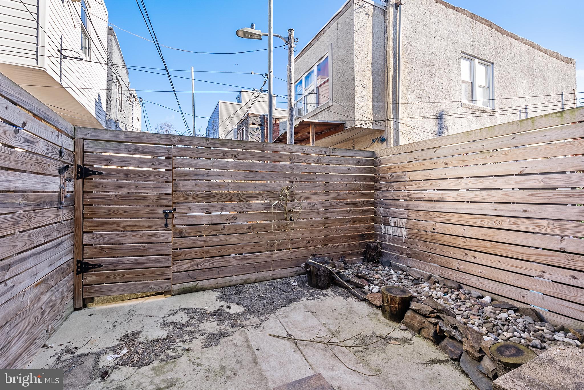 GRAYS FERRY - Residential