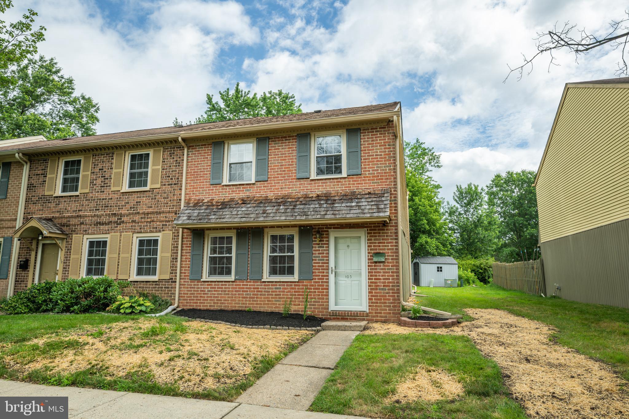 103 STONEGATE VILLAGE