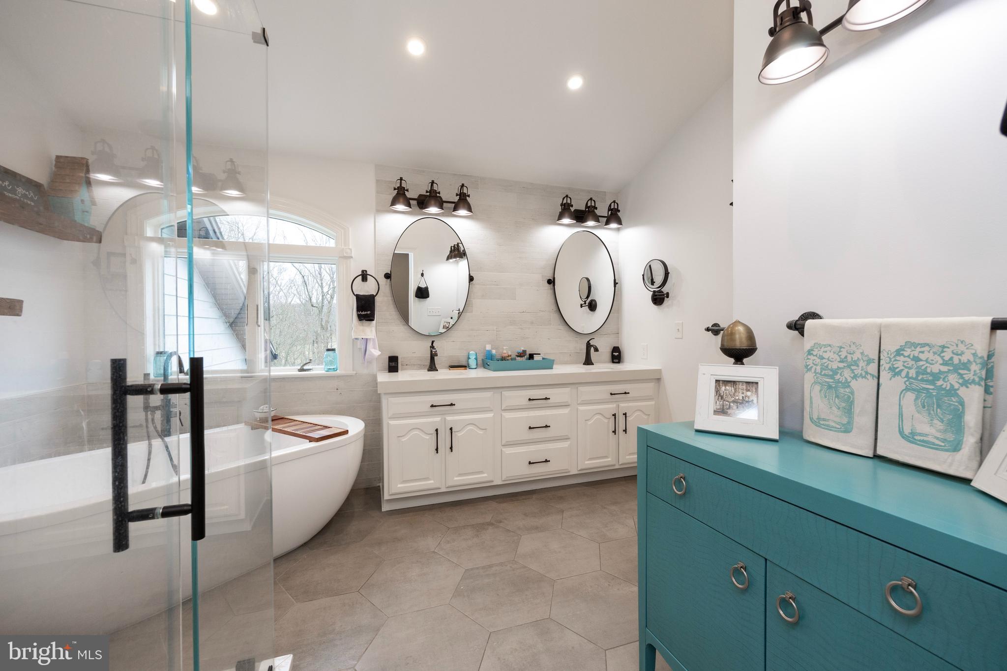 MARSHALL VIEW I - Residential