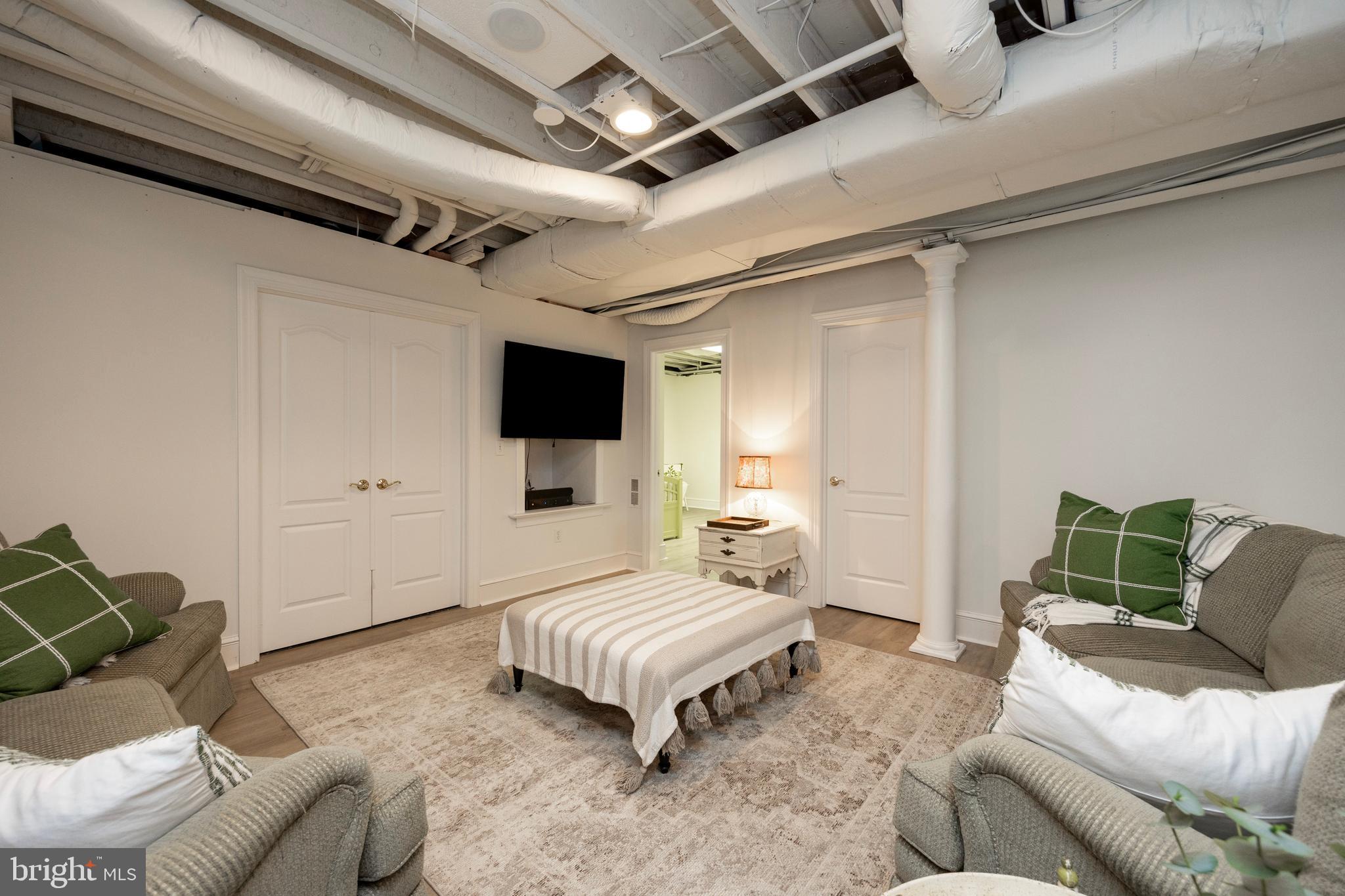 MARSHALL VIEW I - Residential