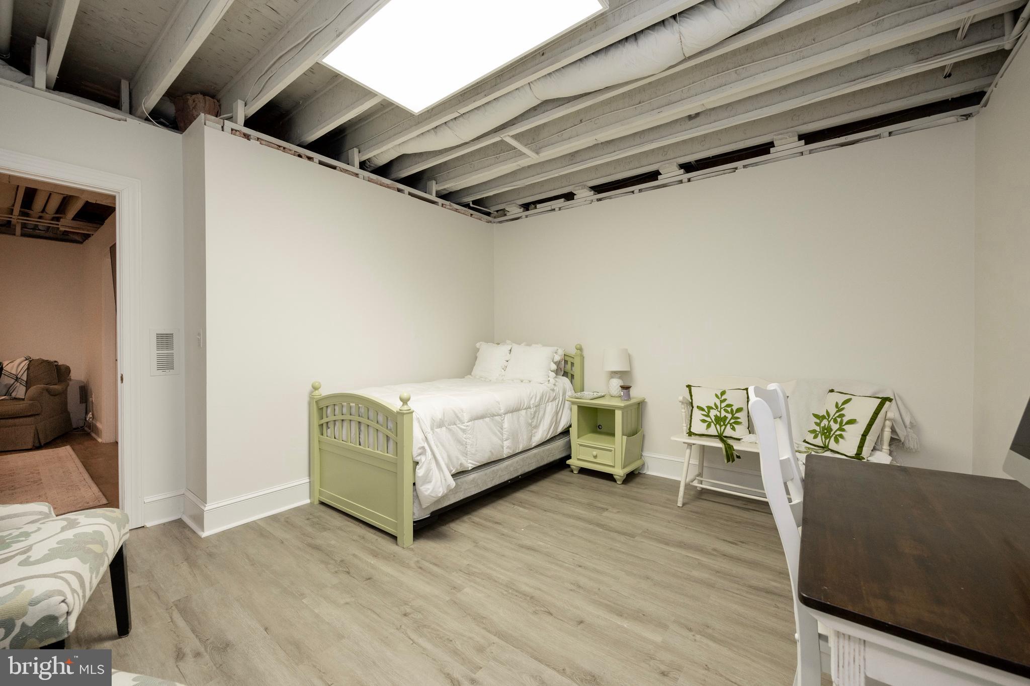 MARSHALL VIEW I - Residential