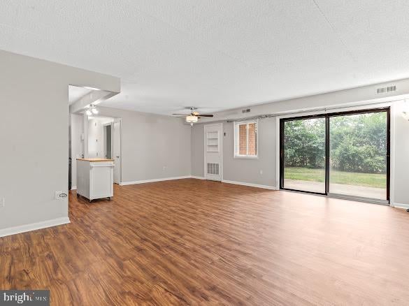 1745 EDGEWOOD HILL CIRCLE 2