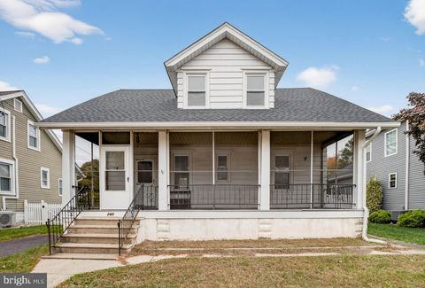 249 S DAVIS AVENUE AUDUBON NJ 08106