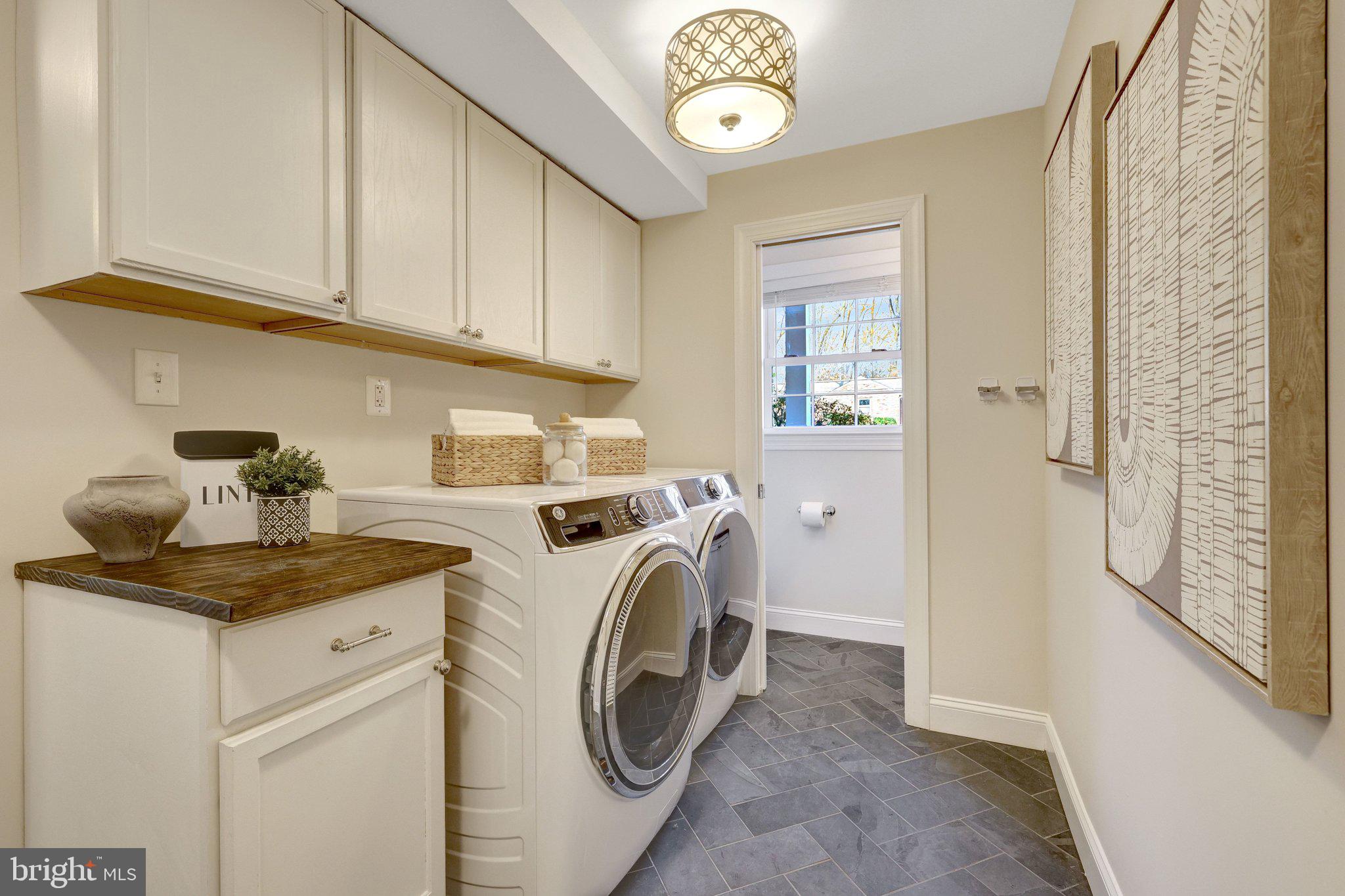 MANTUA - Residential