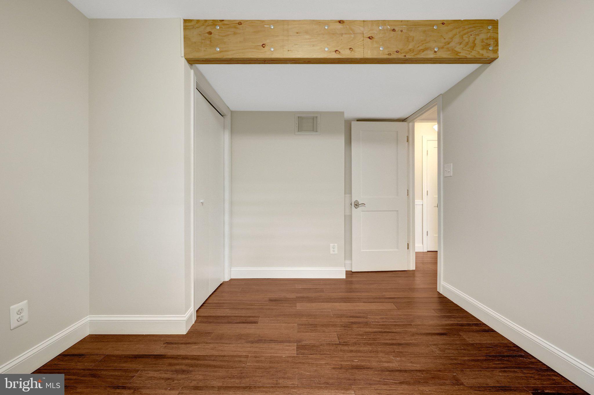 MANTUA - Residential