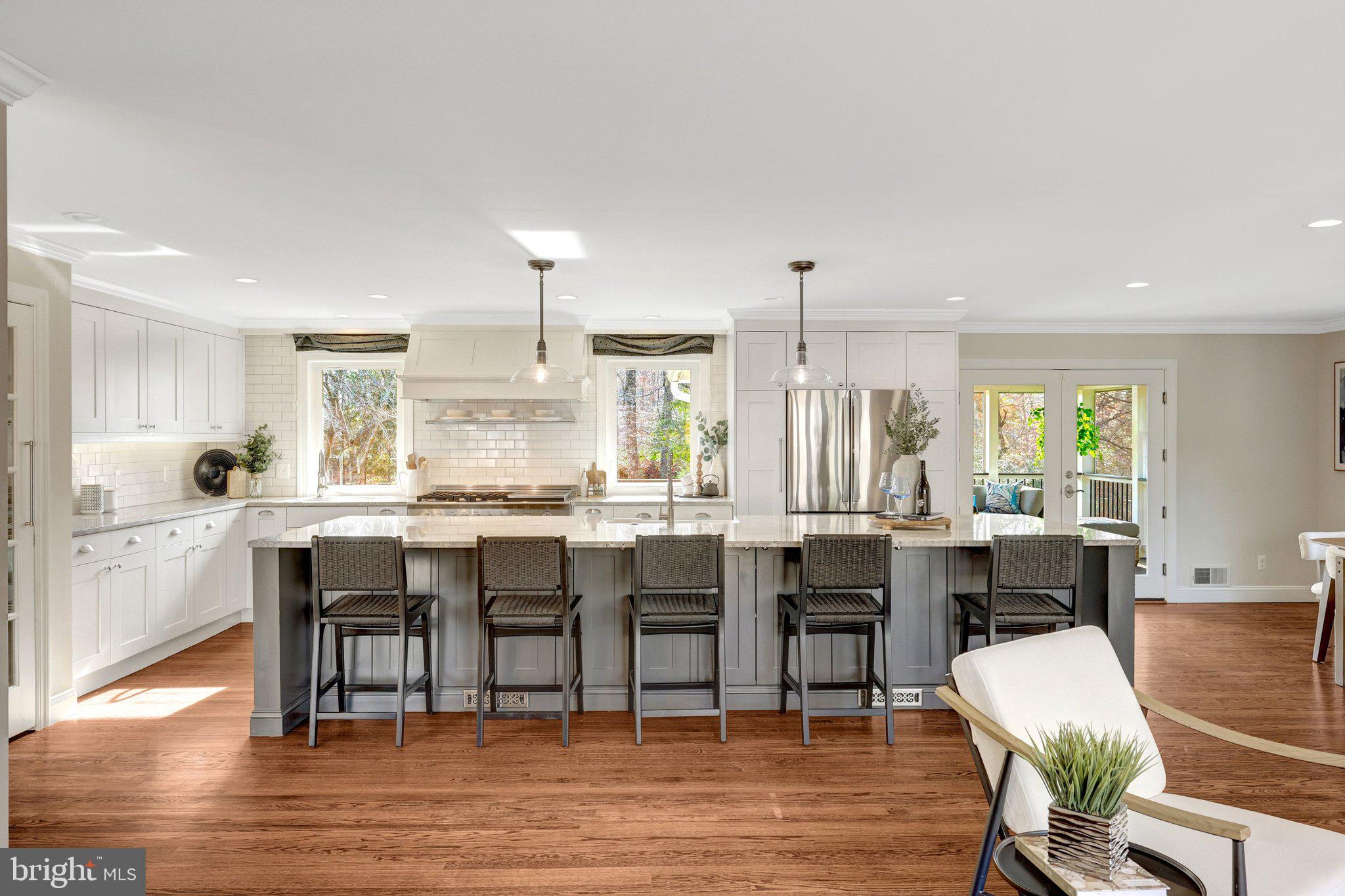 MANTUA - Residential