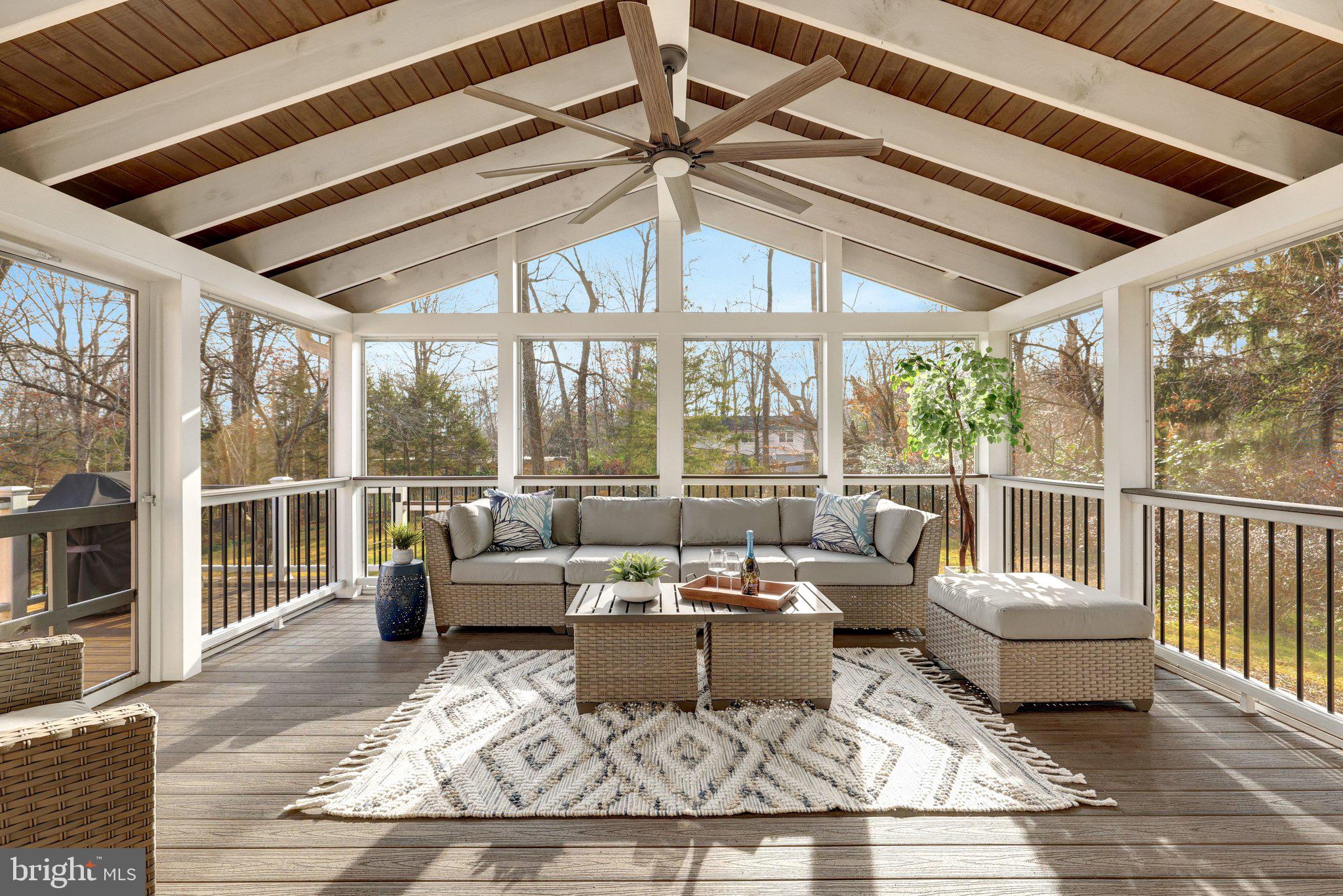 MANTUA - Residential