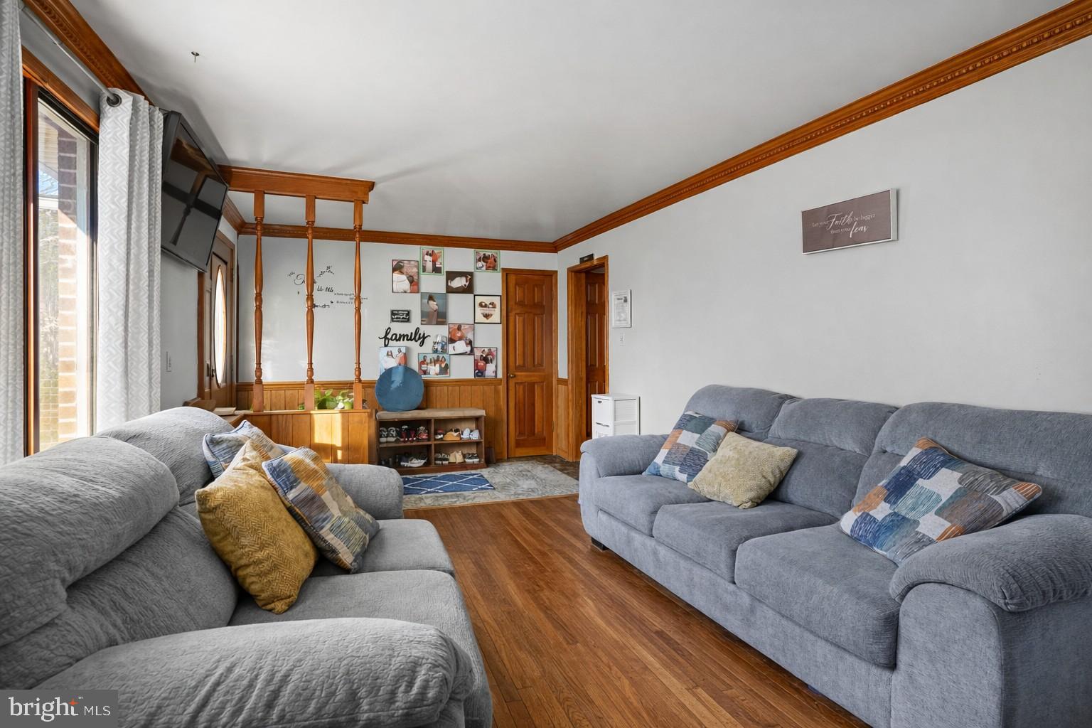 BAREFOOT ACRES - Residential