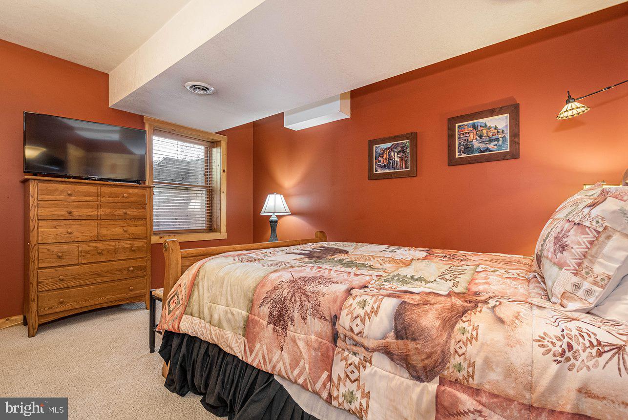 OAKLAND - Residential