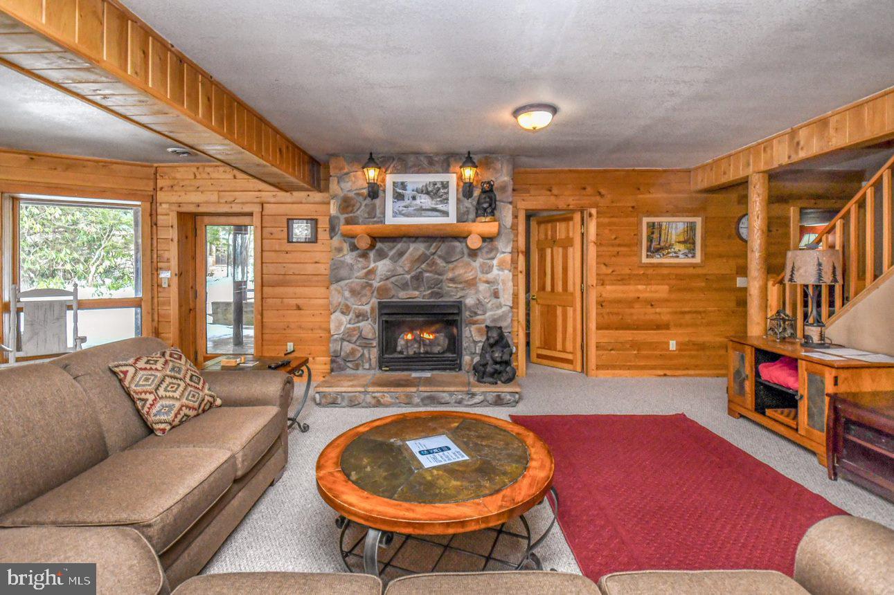 OAKLAND - Residential