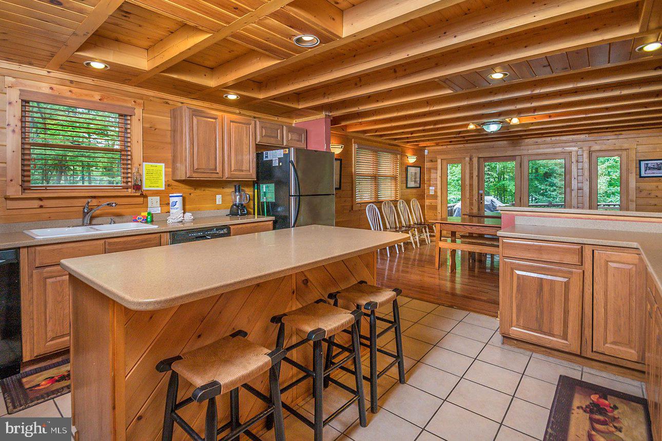 OAKLAND - Residential